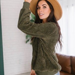 Citrus + Lemon Pullover